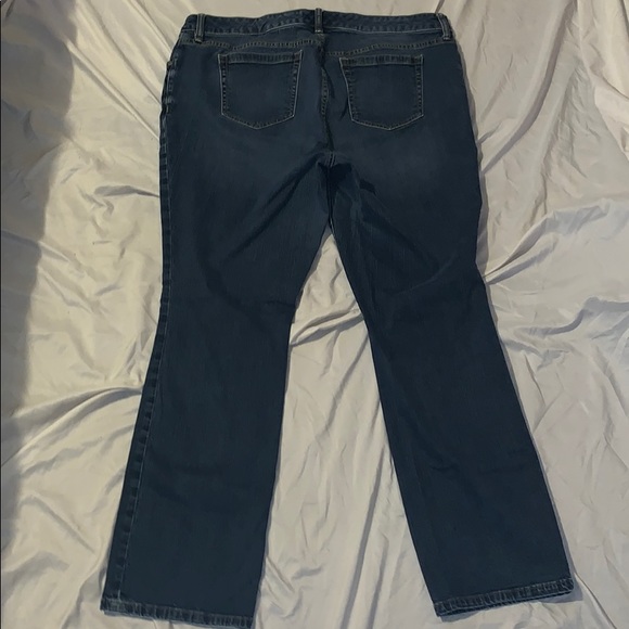 🔥Torrid Barely Boot Jeans🔥 - Picture 2 of 3